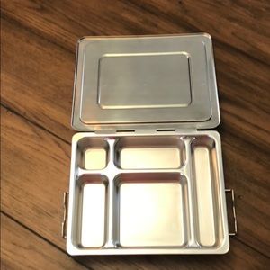 2 Pottery Barn kids All-n-One Lunch Bento Box